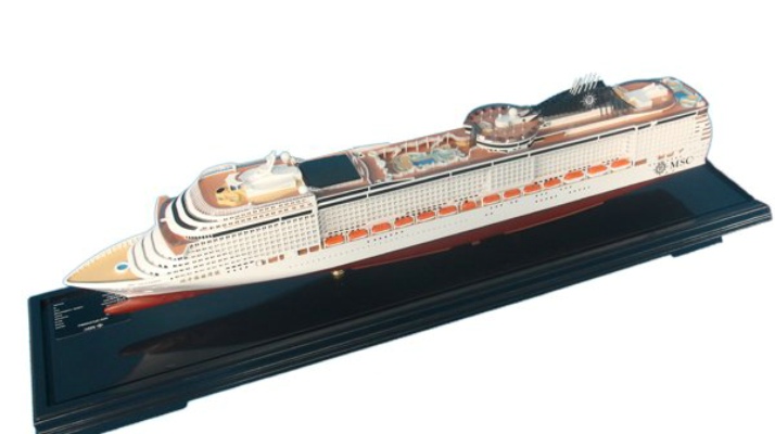 地中海輝煌號游船模型，郵輪模型，3打印豪華郵船